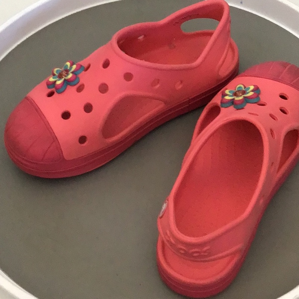 - Crocs Pink Bump It Sandals Slip On Sling Back Clog Jr. Size 2 - Picture 11 of 13